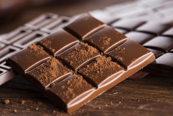 黑巧克力怎么吃才能不苦 黑巧克力和什么搭配好吃