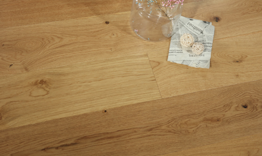 木地板刚装好要保养一次吗 刚装修的木地板怎么清洁